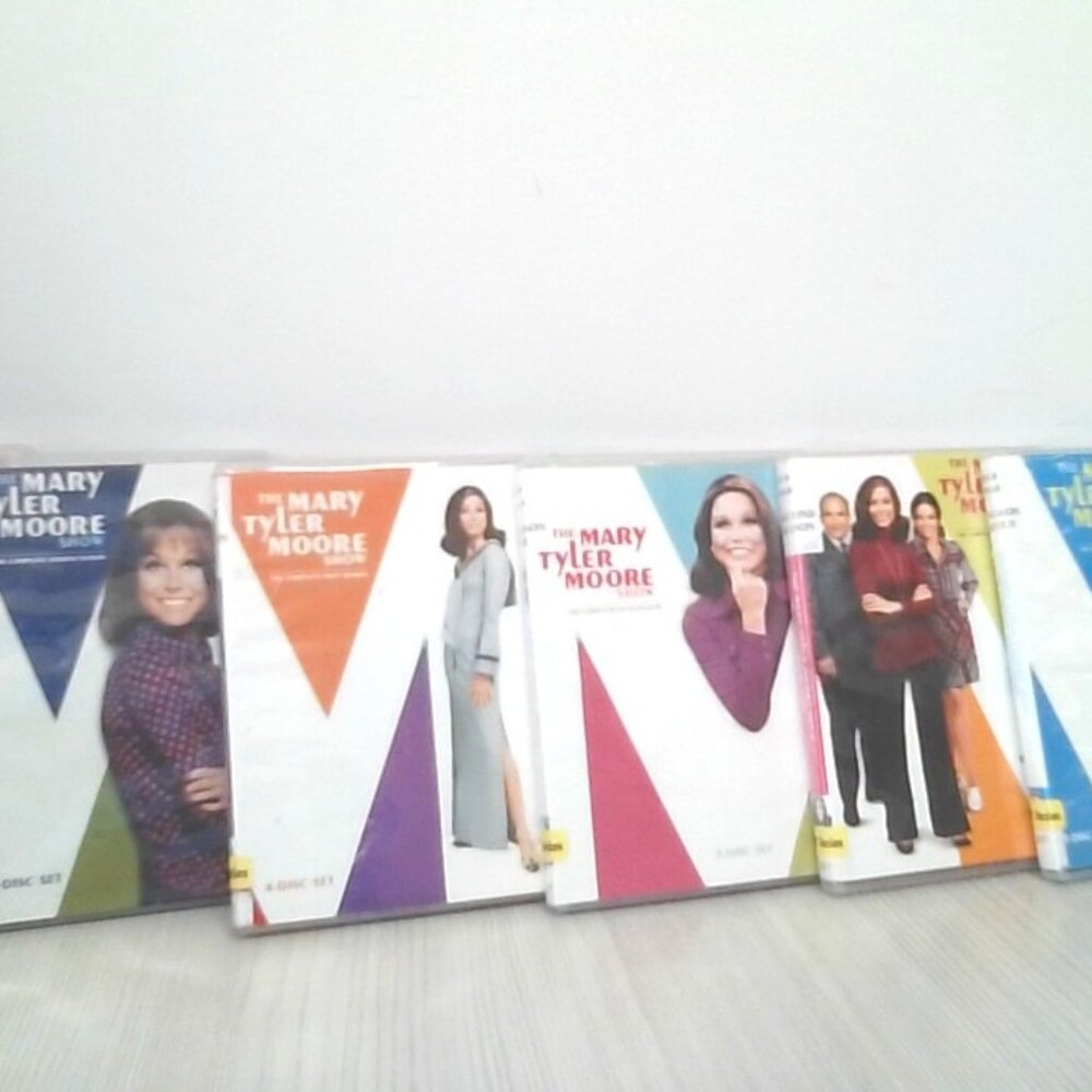 Mary Tyler Moore Show – Complete Series (Seasons 1–7) – 23 DVDs – Classic TV